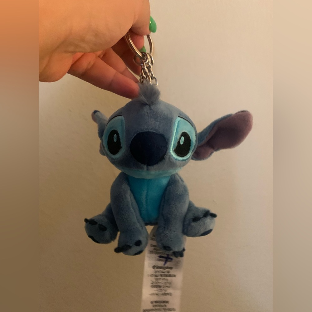 Stitch keychain - Disney parks BNWOT